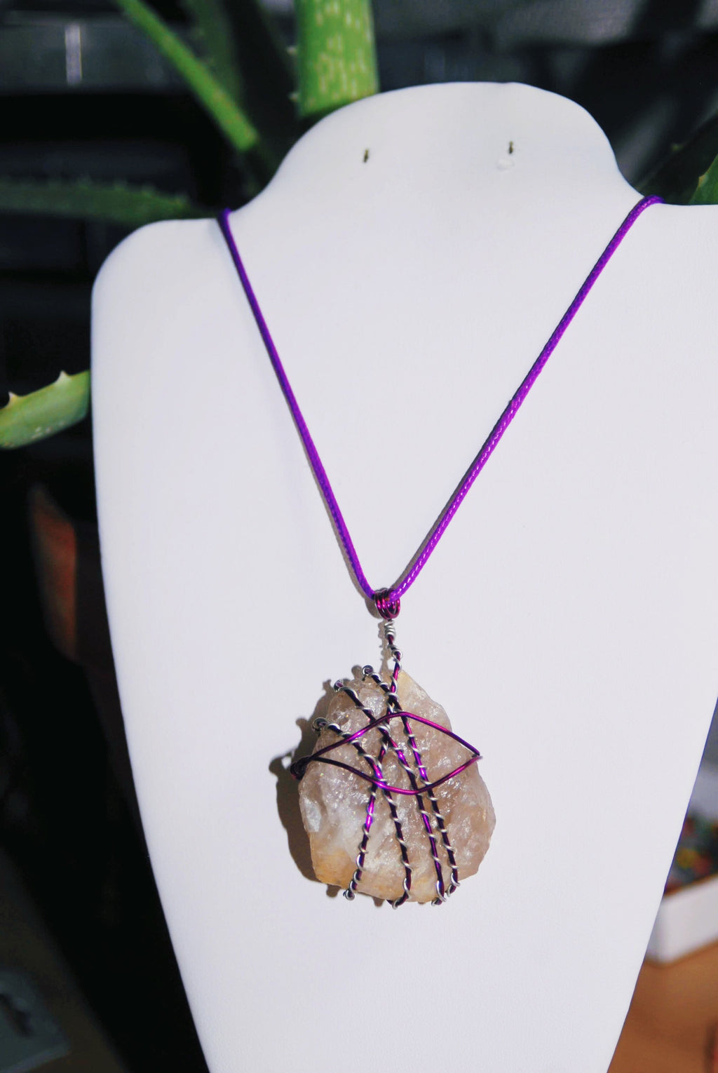 BeautiFULL Quartz Wrapped Necklace